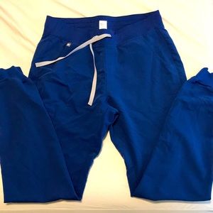 Zamora FIGS scrub pants